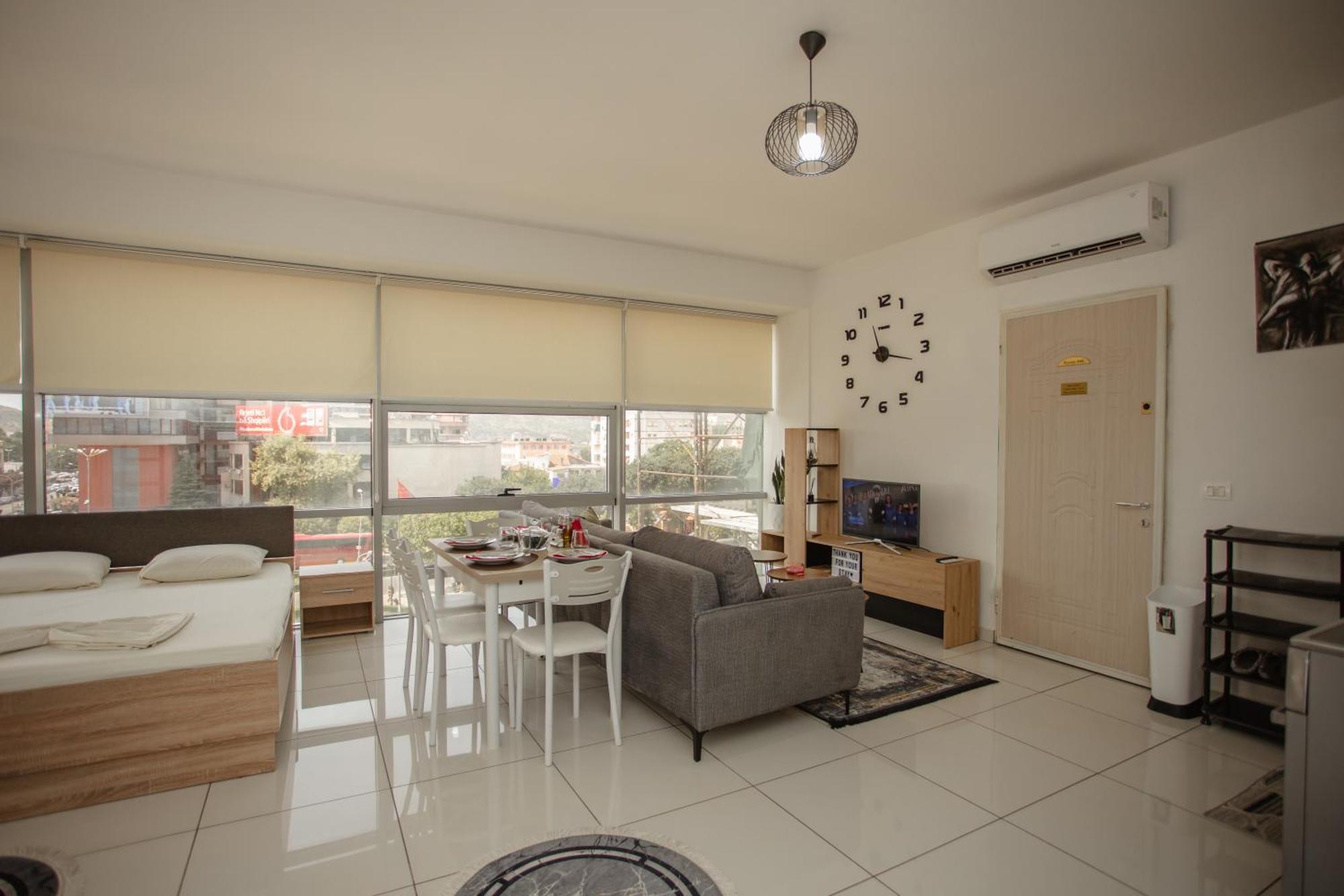 Room 446, Center Σκόδρα Εξωτερικό φωτογραφία